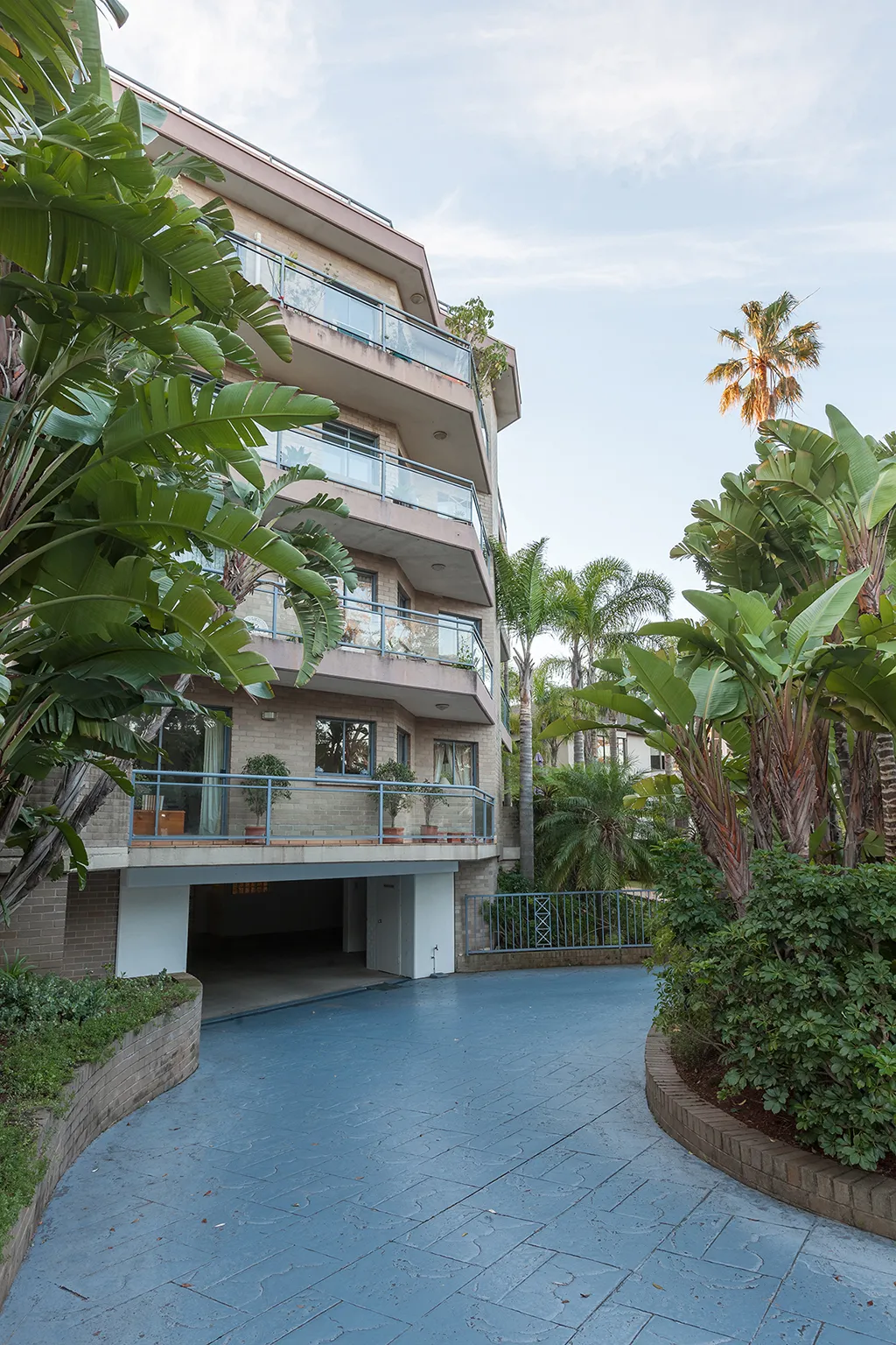 Bellaire — image 1