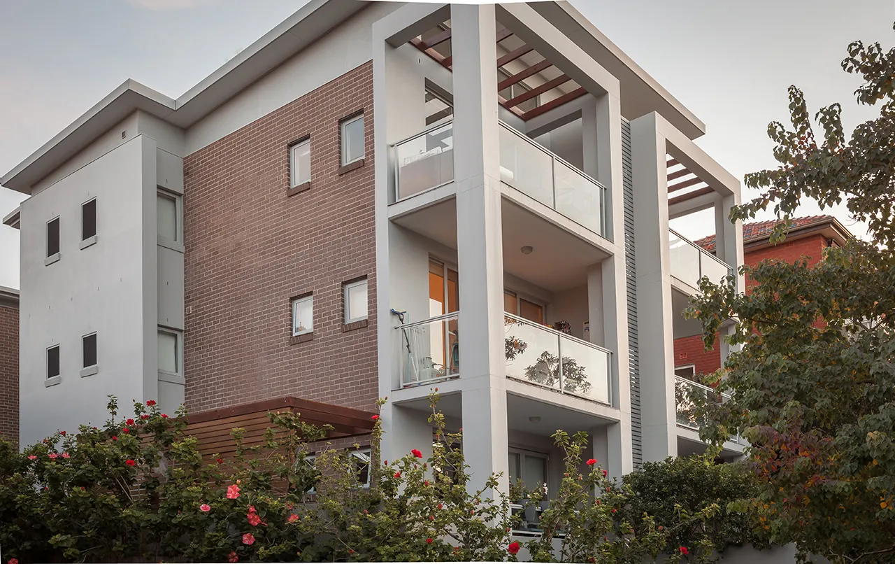 36 Bream Street, Coogee — image 2