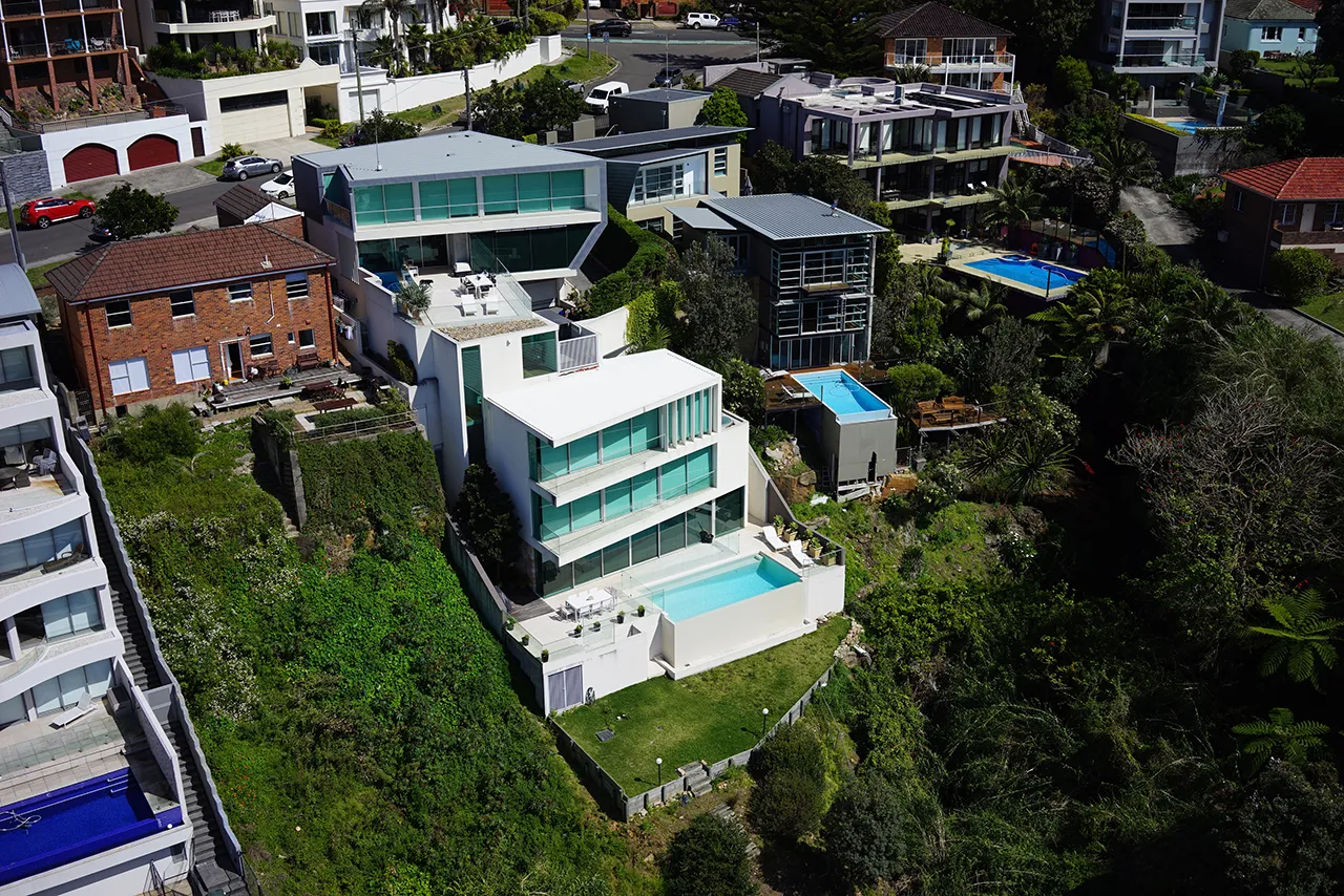 5 & 5A Mermaid Avenue, Lurline Bay — image 2